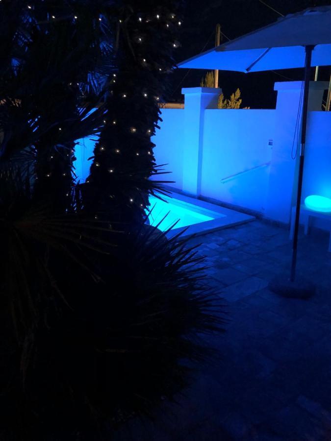 Le Due Pigne (Adults Only) Villa Tarente Buitenkant foto