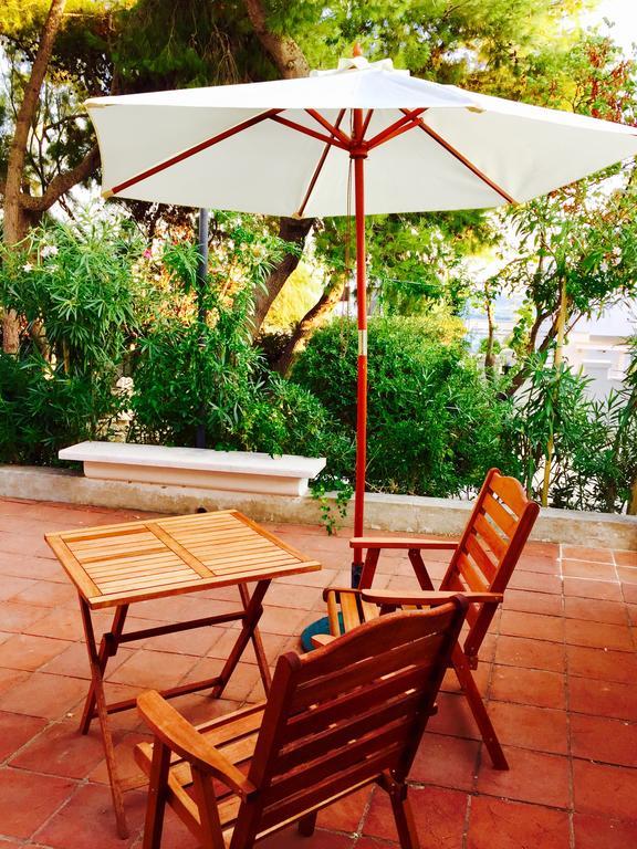 Le Due Pigne (Adults Only) Villa Tarente Buitenkant foto